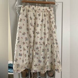 Kidichic white linen floral skirt